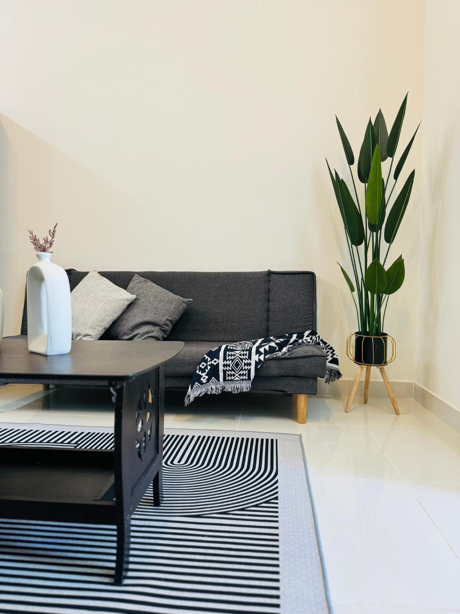 Coresoho Suite By Bkastaycation Kotawarisan Sepang Klia Airport, Free Wifi Dış mekan fotoğraf